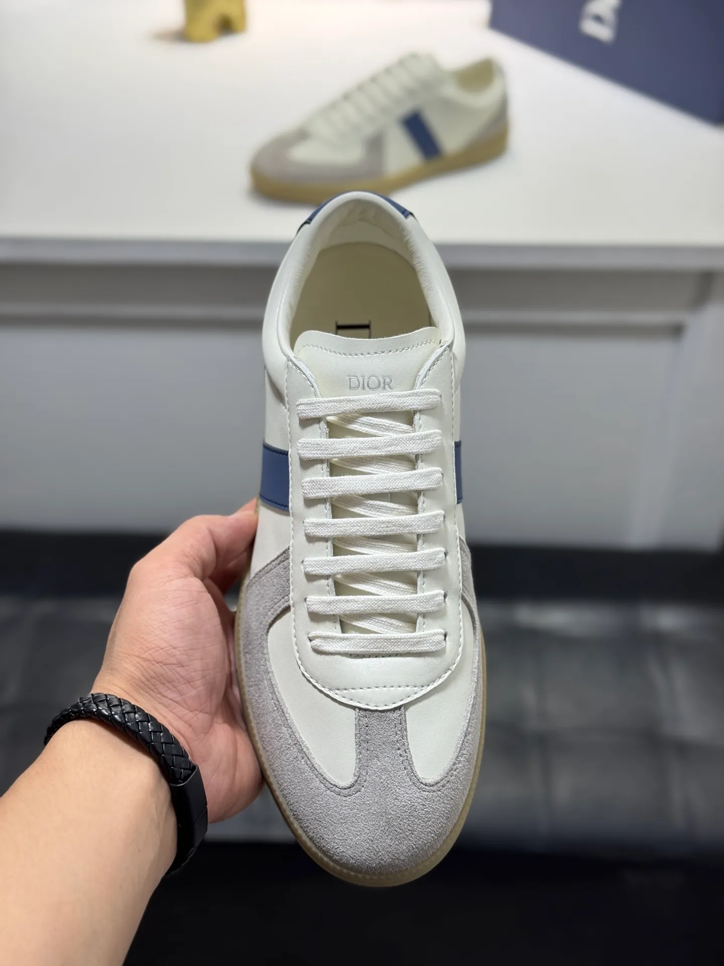 Men's Men's Shoes💰380【New Style】🎠🎠Dior🔍Top Purchasing Agency🇮🇹Di's hot style super popular sneakers are synchronized with the new product counters. The uppers are original Italian imported cowhide, the logo graphics are perfectly reproduced with complex craftsmanship necessary for fashionistas, and the imported soft sheepskin lining is Sole: The original sole is specially provided by the original factory. The exclusive movable molded sole is super comfortable. The original factory follows the order. 🔍🔍Multiple colors are available. You can enter and exit the counter at will. Welcome to compare. A must-have for trendy men. Code number: 38-44 (45 customized
